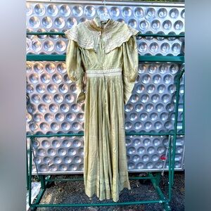 Antique 1900s? Teen dress handmade excellent condition green